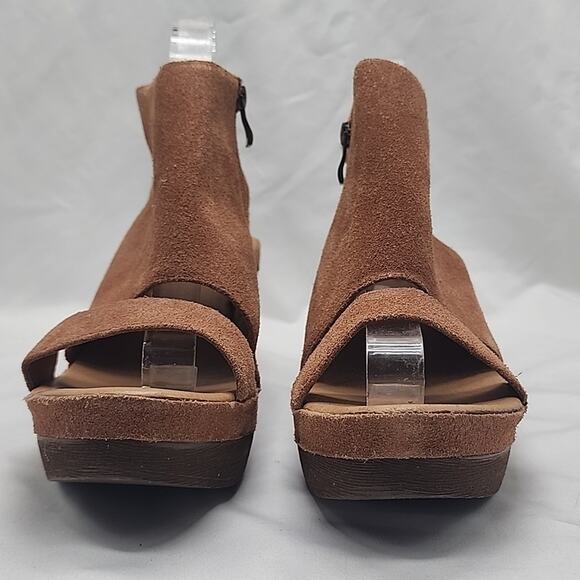 ANTELOPE I41 CUFF SANDALS TAUPE TAN SUEDE OPEN TOE BLOCK HEEL SIZE 41 NWOB - Picture 6 of 16